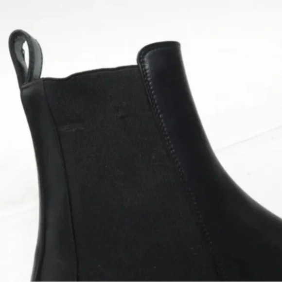 The Row Gaia Black Leather Ankle Boots - Picture 9 of 11